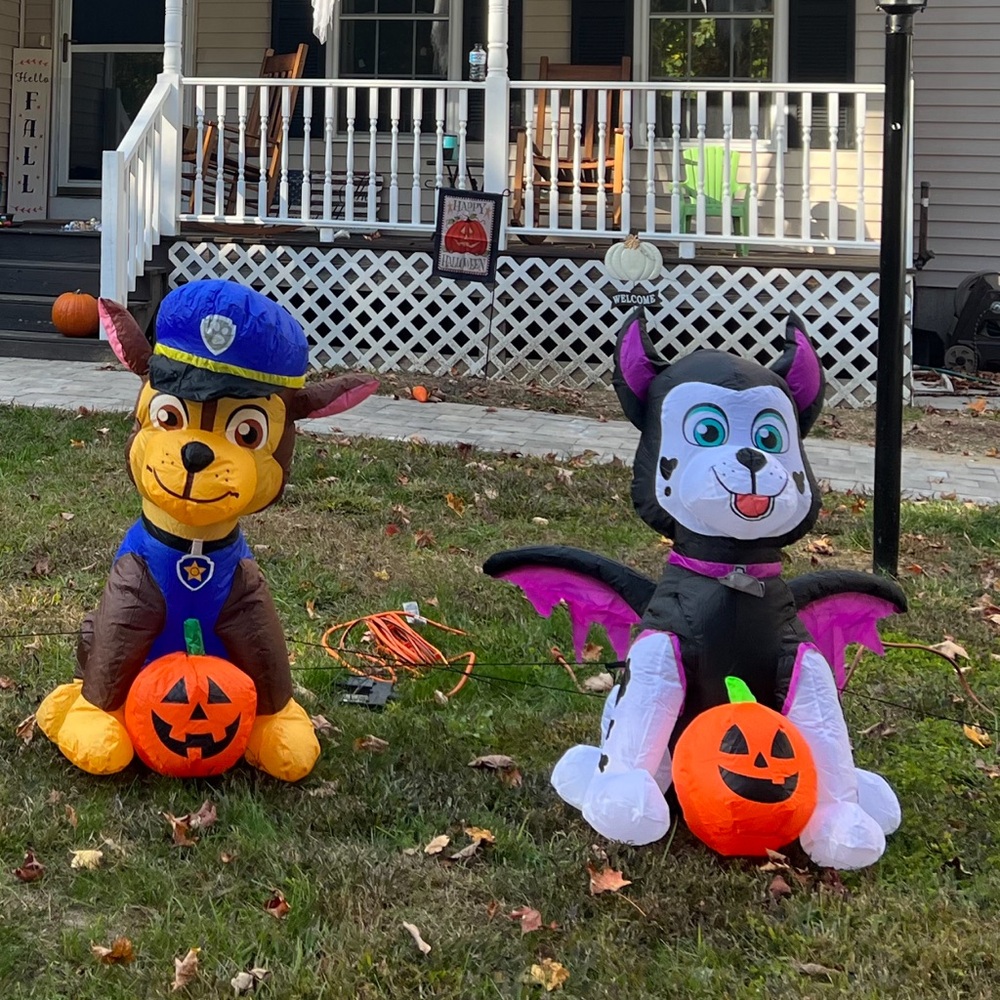 Paw patrol Halloween inflatables. 3ft. Marshall and Chase